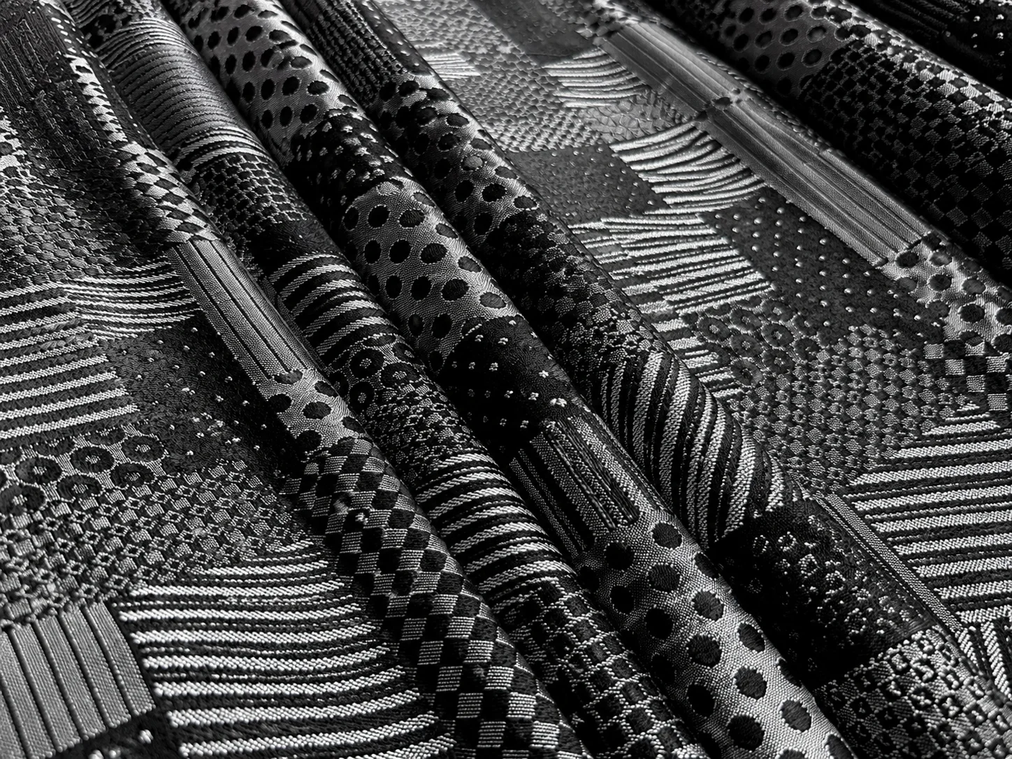 Geometric Printed Fabric – Black & Grey On the bench