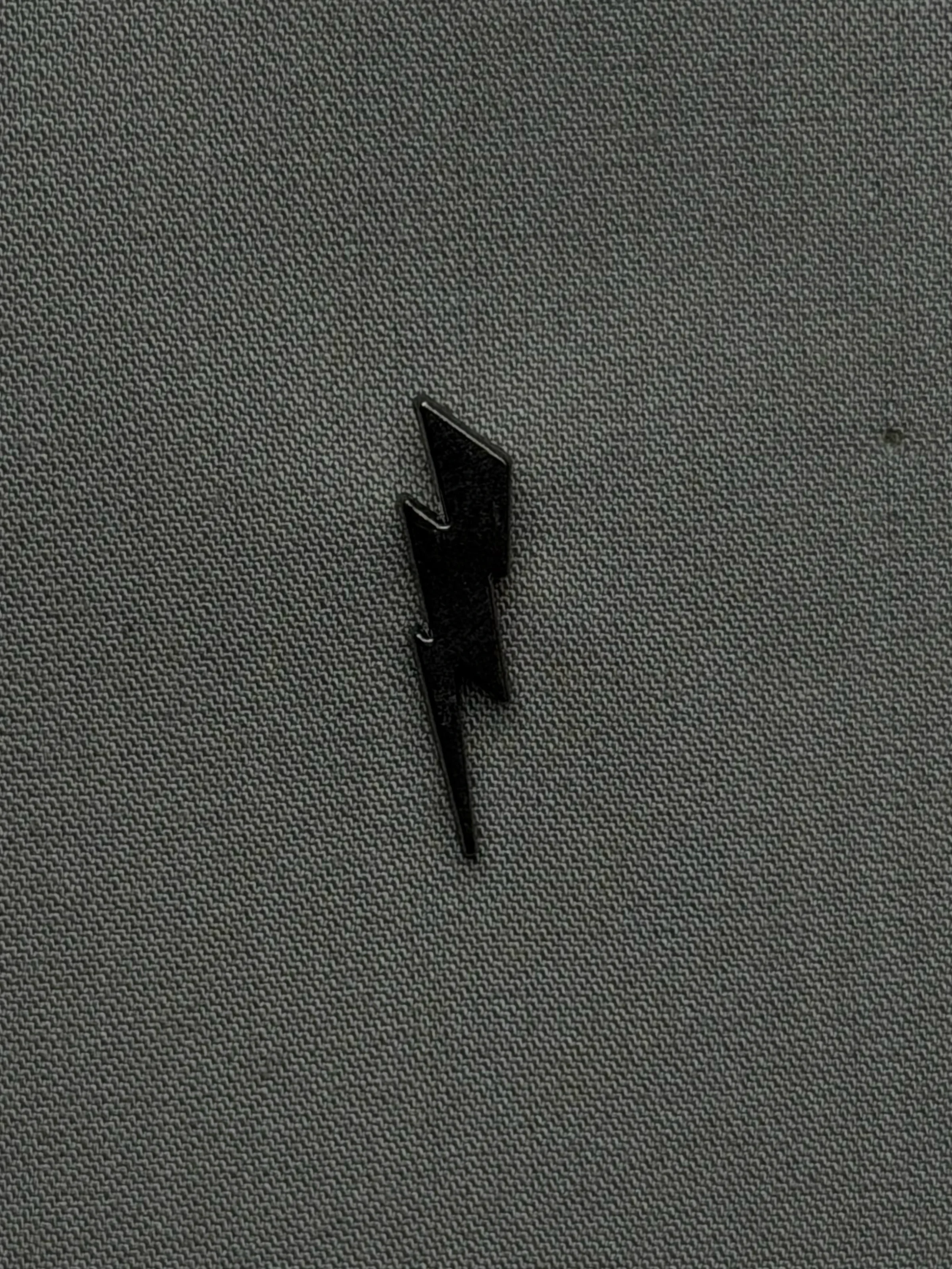 Noir Voltage Lightning Lapel Pin Overview