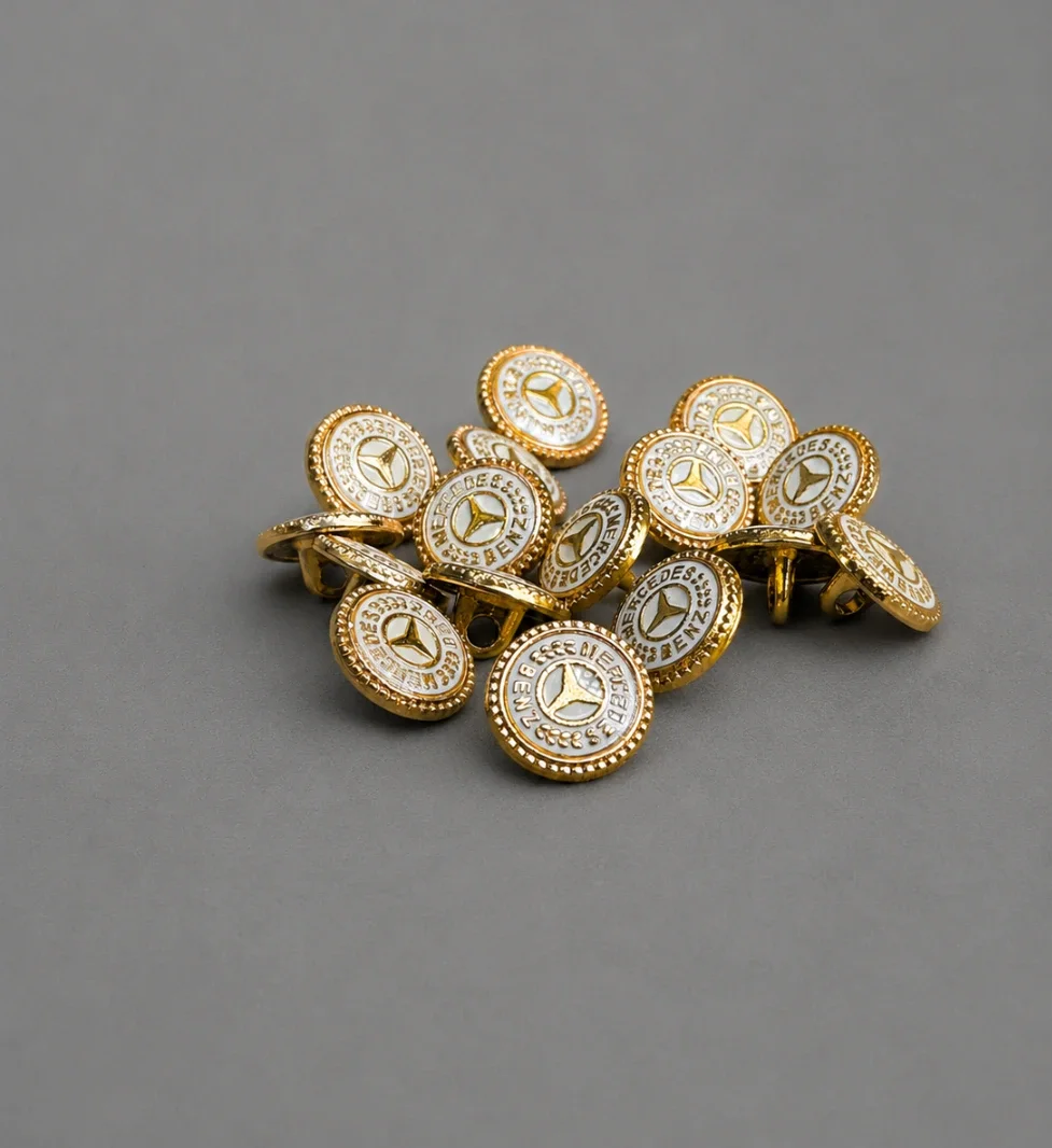 Luxury Heritage Metal Shank Button Front