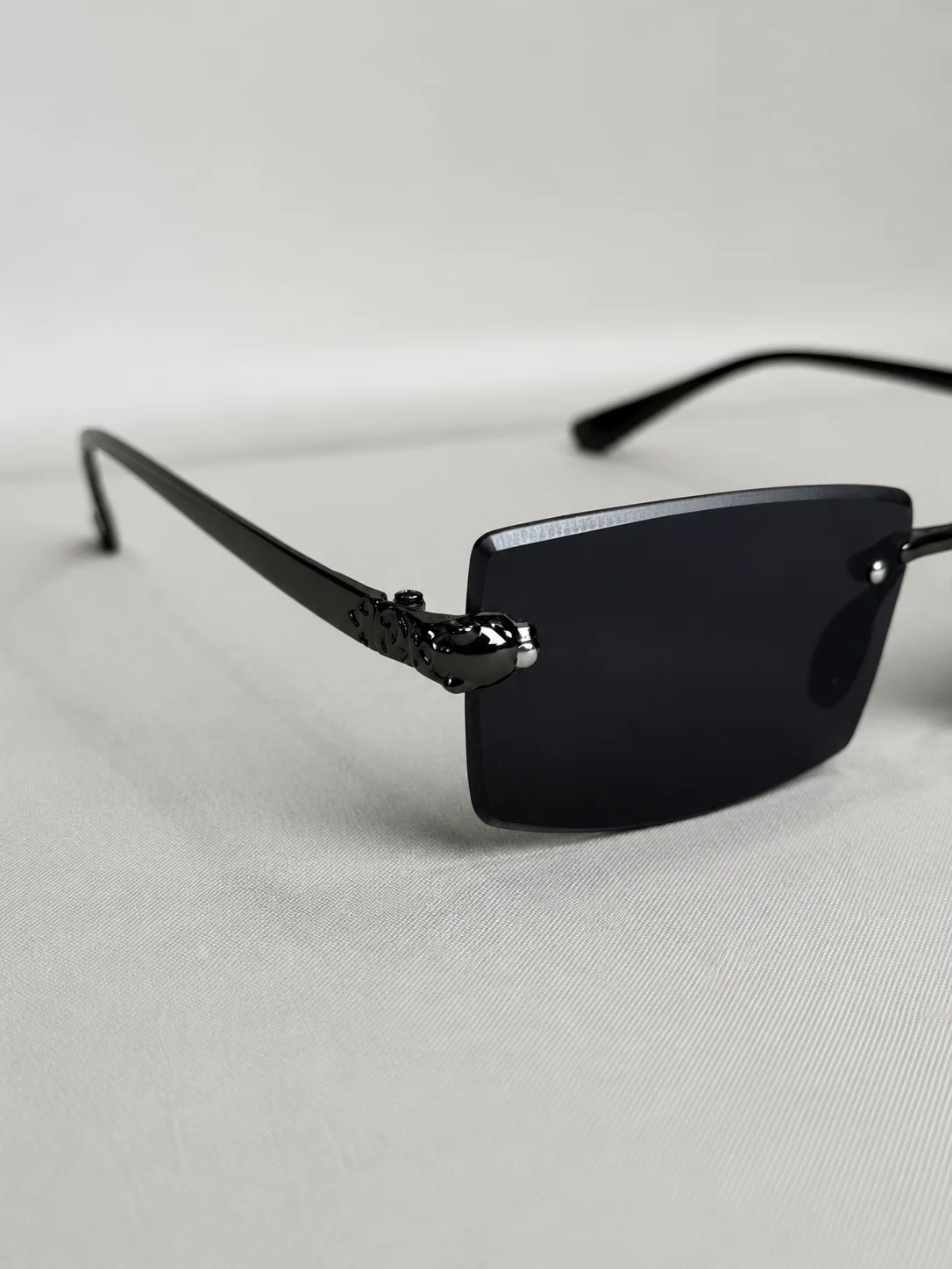 Midnight Panther Rimless Sunglasses Side