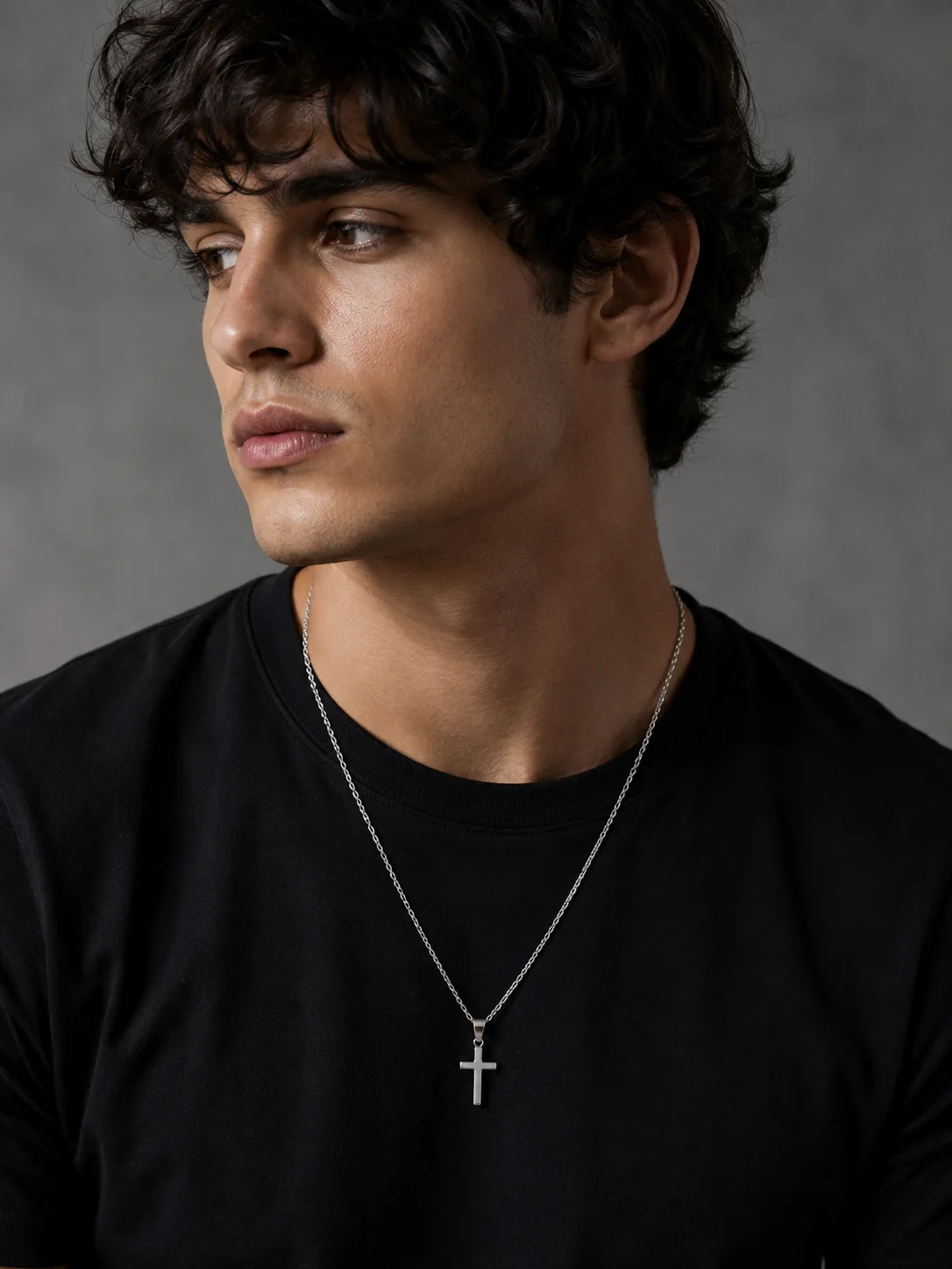 Minimal Cross Pendant Chain Necklace