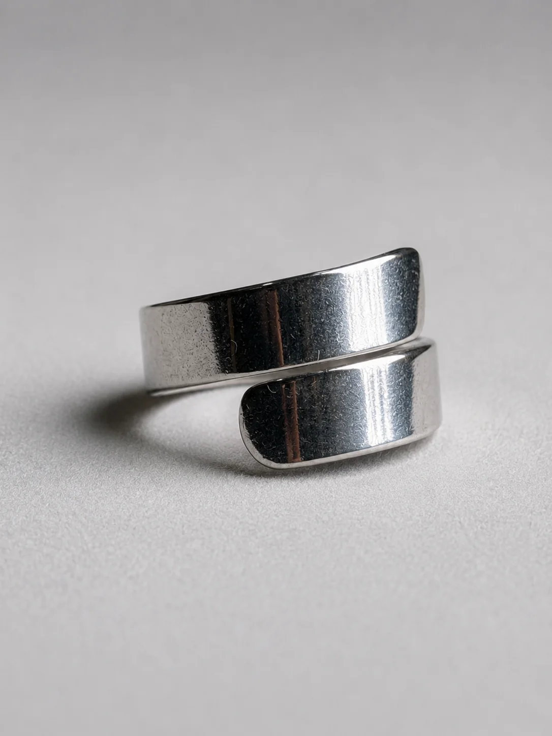 Minimal Wrap Open Ring – Silver Finish Side