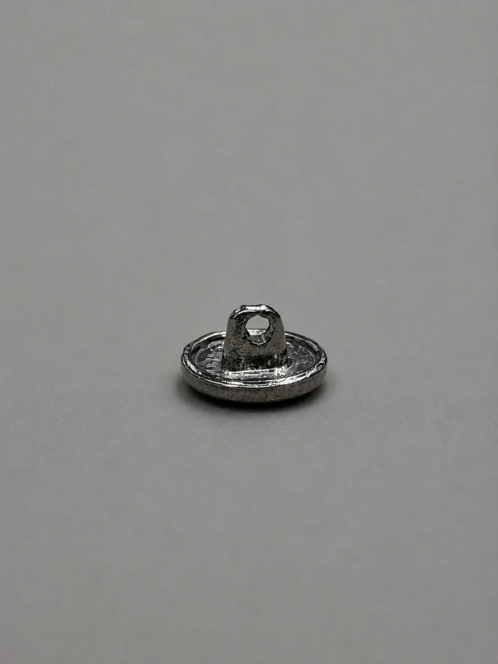 Ornamental Engraved Metal Button – Burgundy Gloss Finish Side