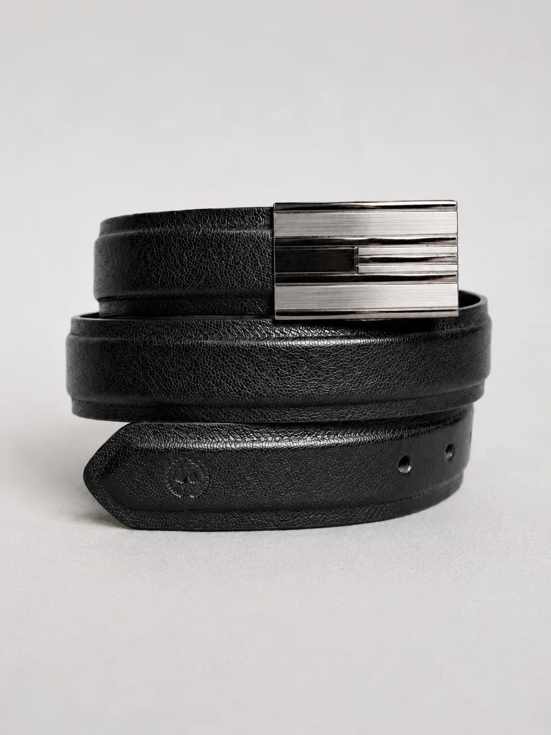 Urban Edge Textured Leather Belt Overview